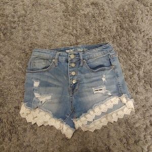Jean shorts with lace!